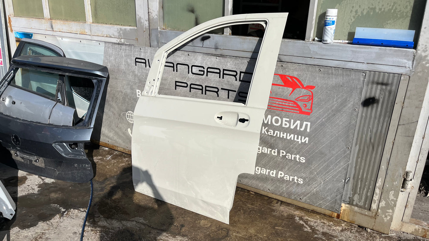 Предна лява врата Mercedes Vito w447 2014-2016