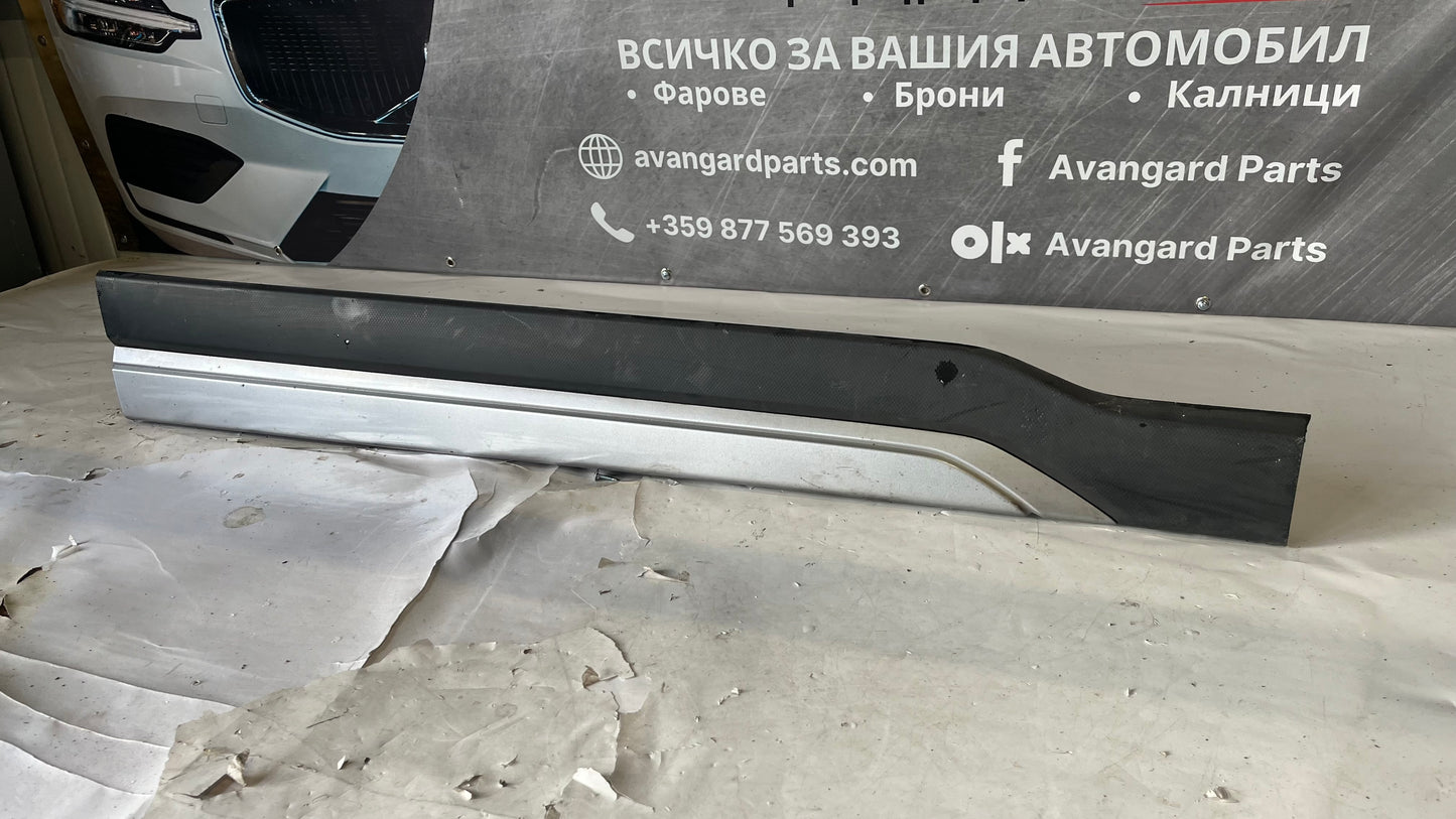Праг на предна дясна врата Subaru Forester 5 (2018-2024)