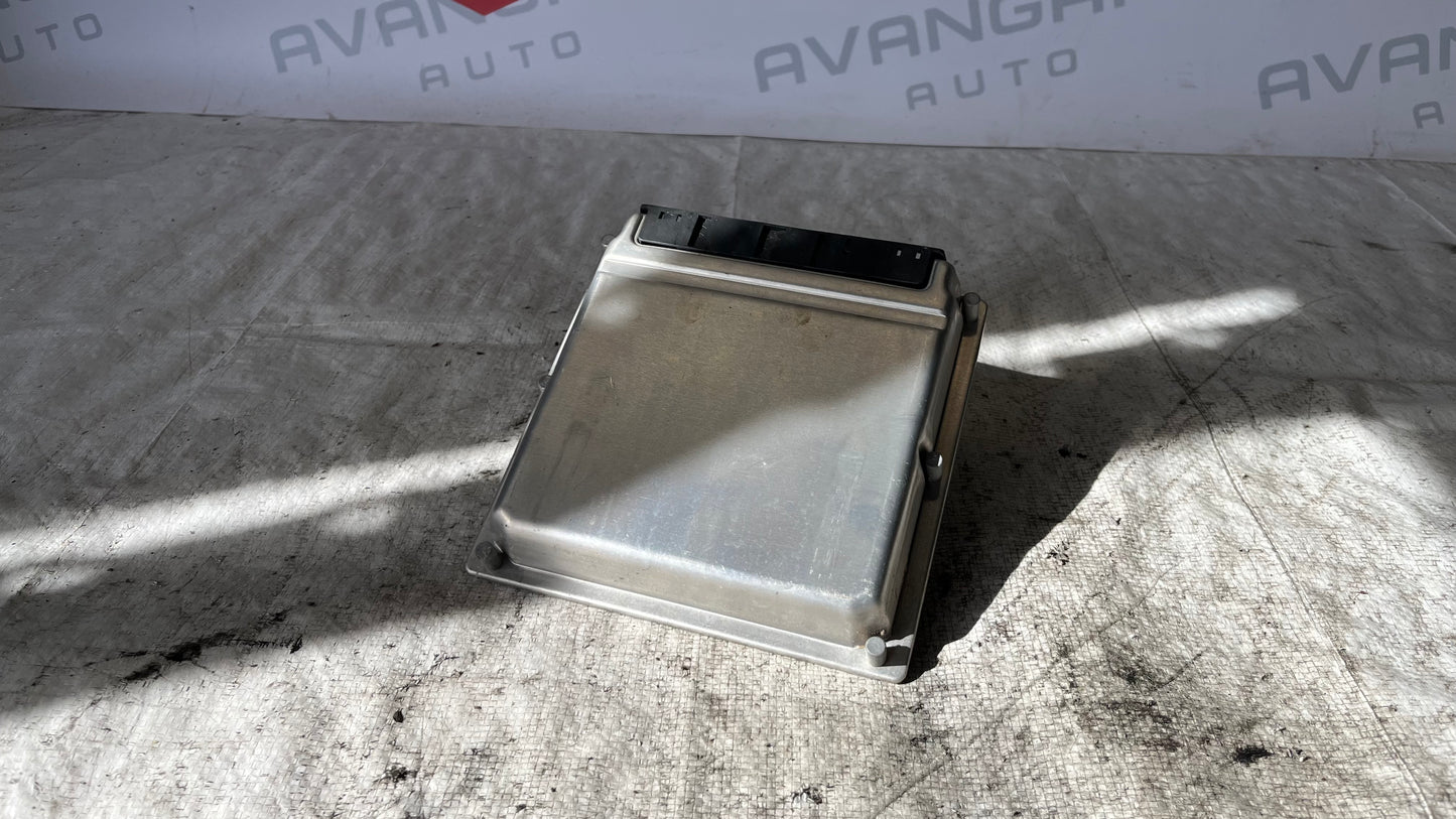 Mercedes E W220 компютър