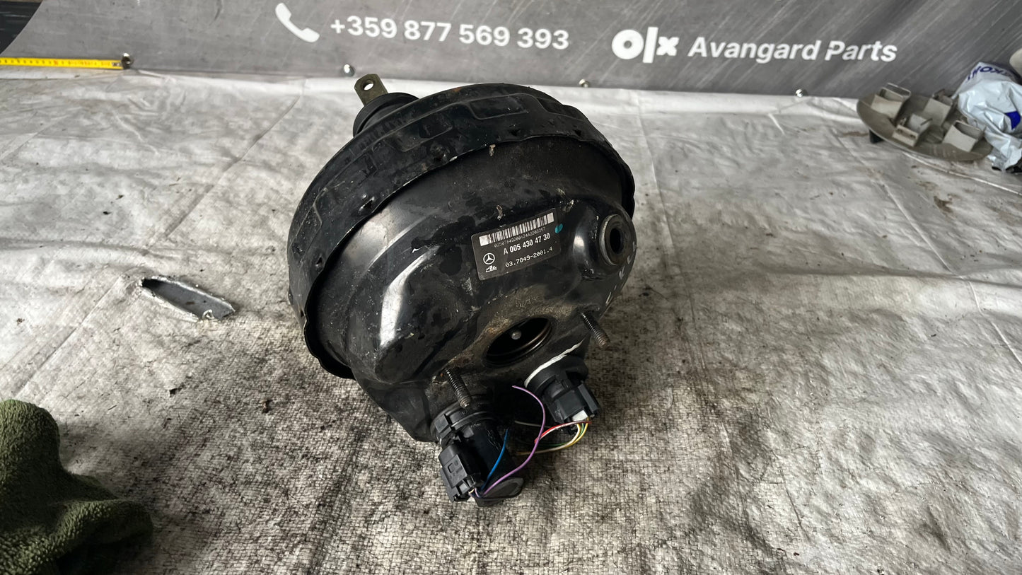 Mercedes C W203 2.2 серво