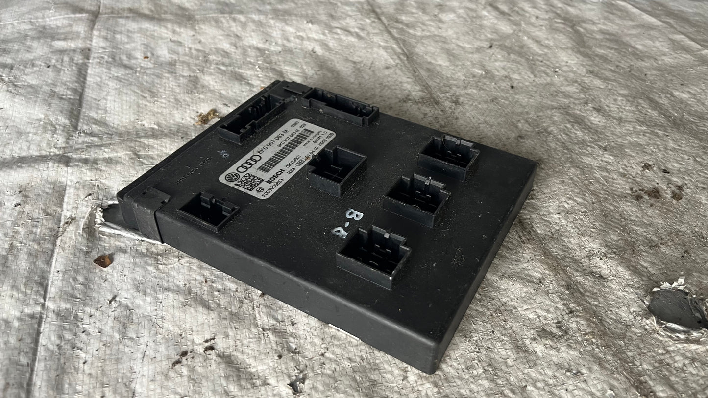 Audi A4 B8 комфорт модул