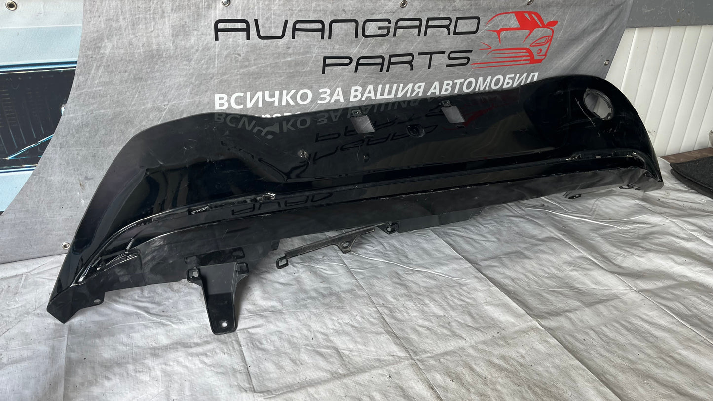 Част от задна броня Toyota Corolla 12