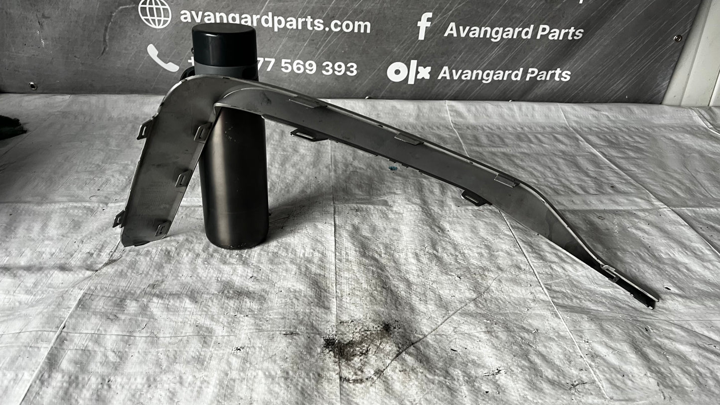 Audi Q2 GA лява лайстна на предна броня