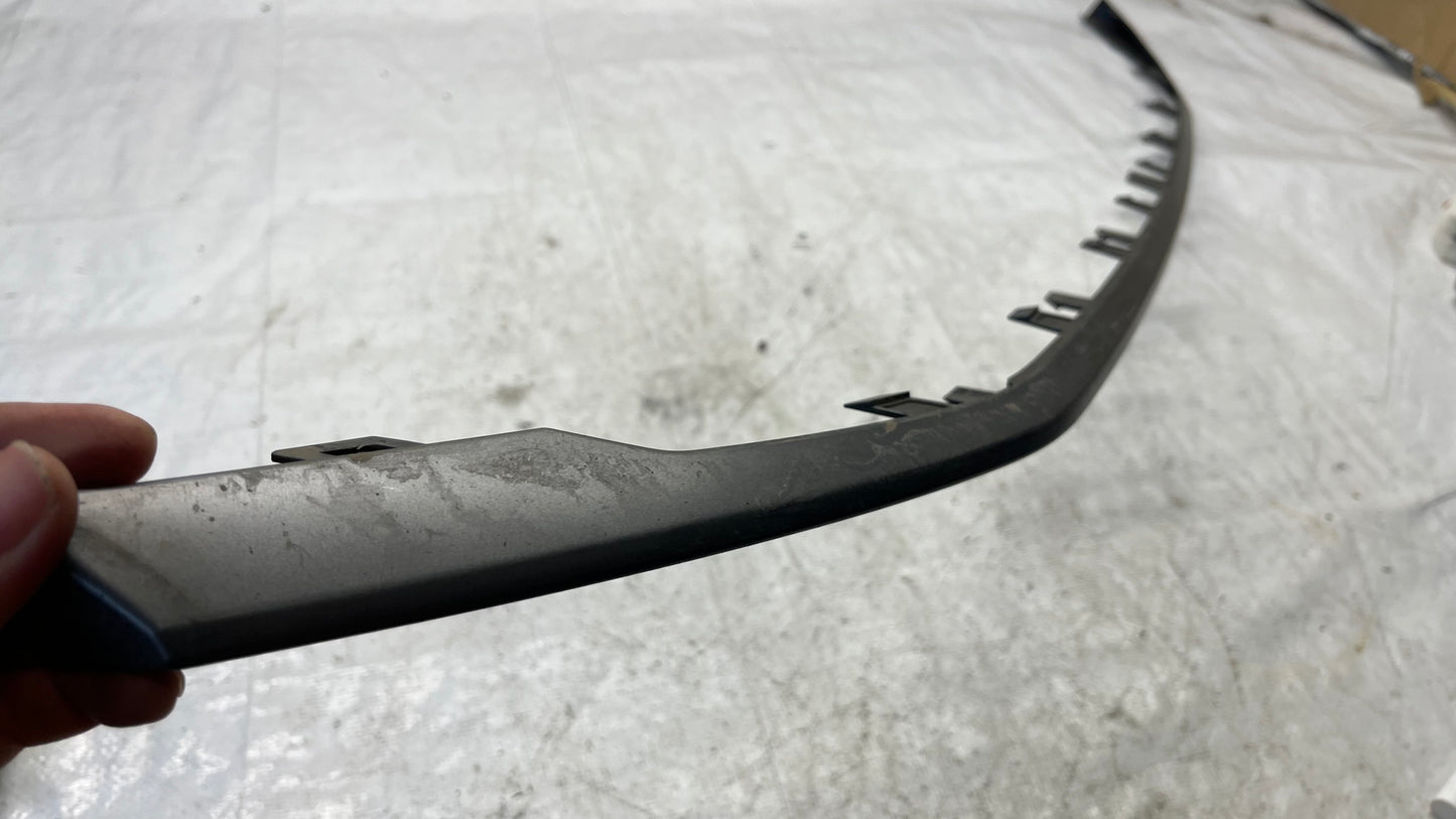 Audi Q3 19- преден лип