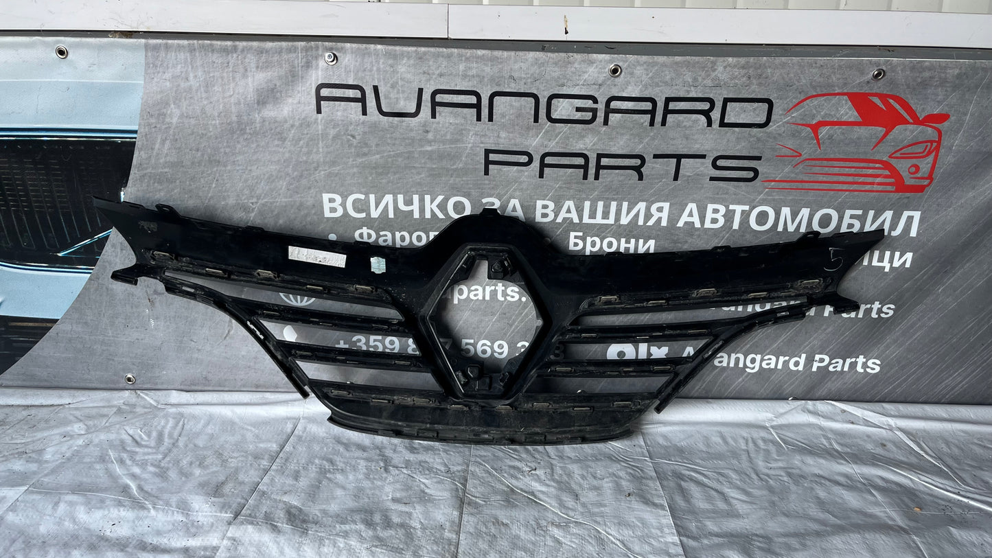 Предна решетка Renault Megane 2015-2019
