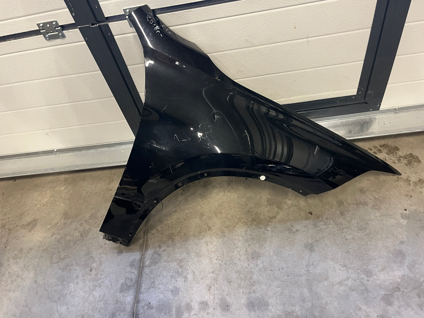 Калник BMW X2 F39 2018-2020г.