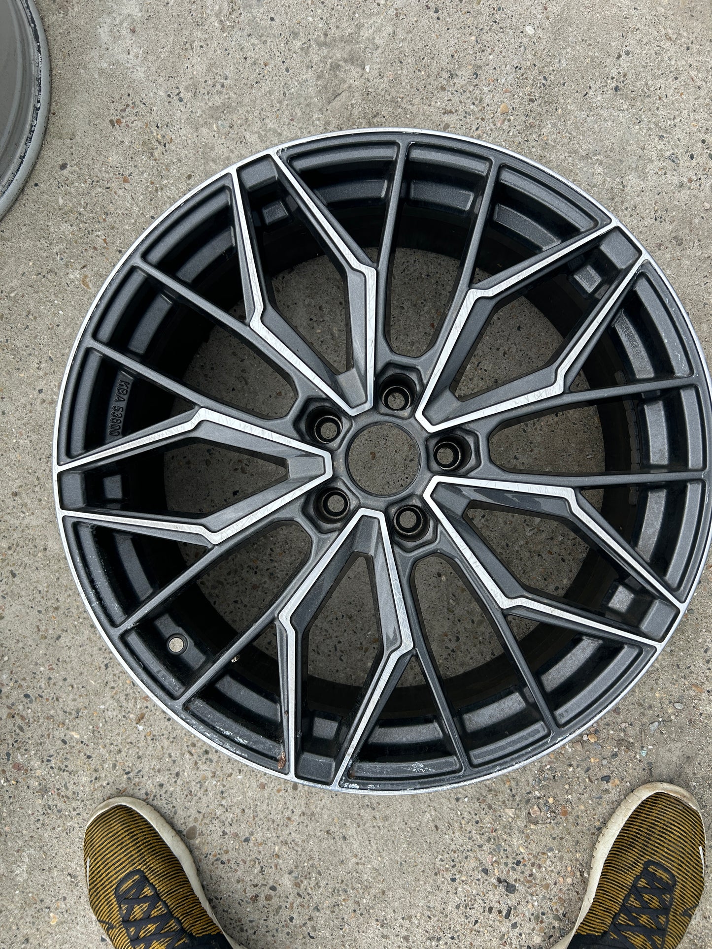 Джанта 5x112 19 AEZ Porto Black