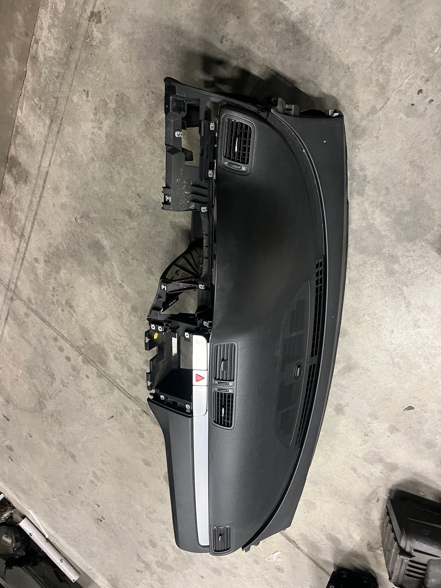Табло с Airbag Volkswagen Passat 6