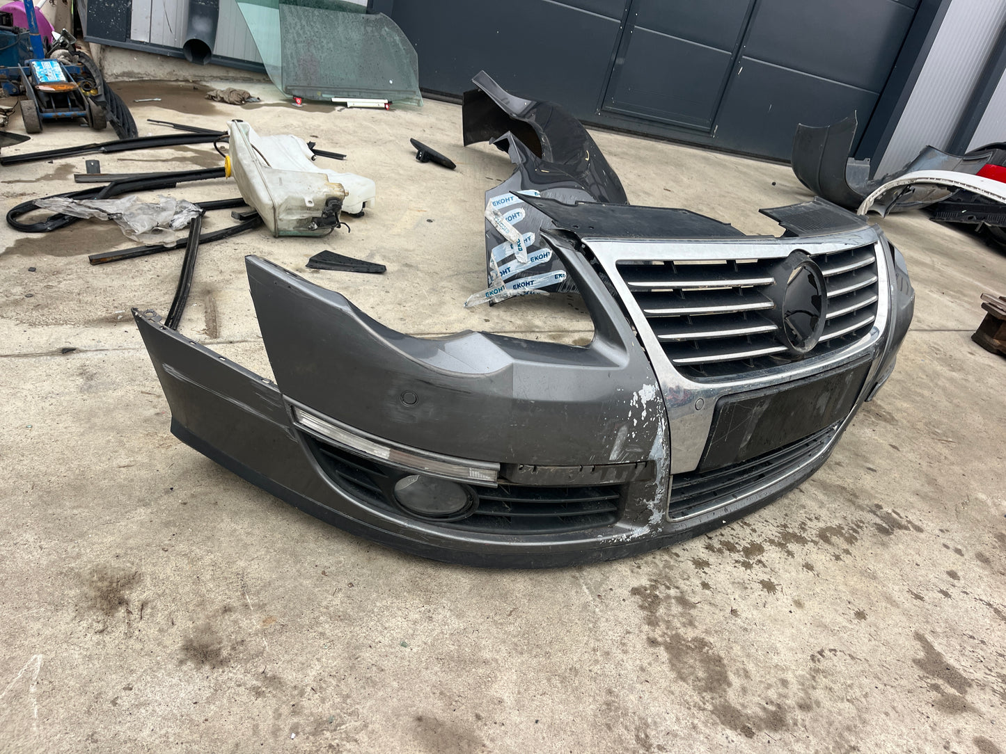 Броня VW Passat 6 2008г.