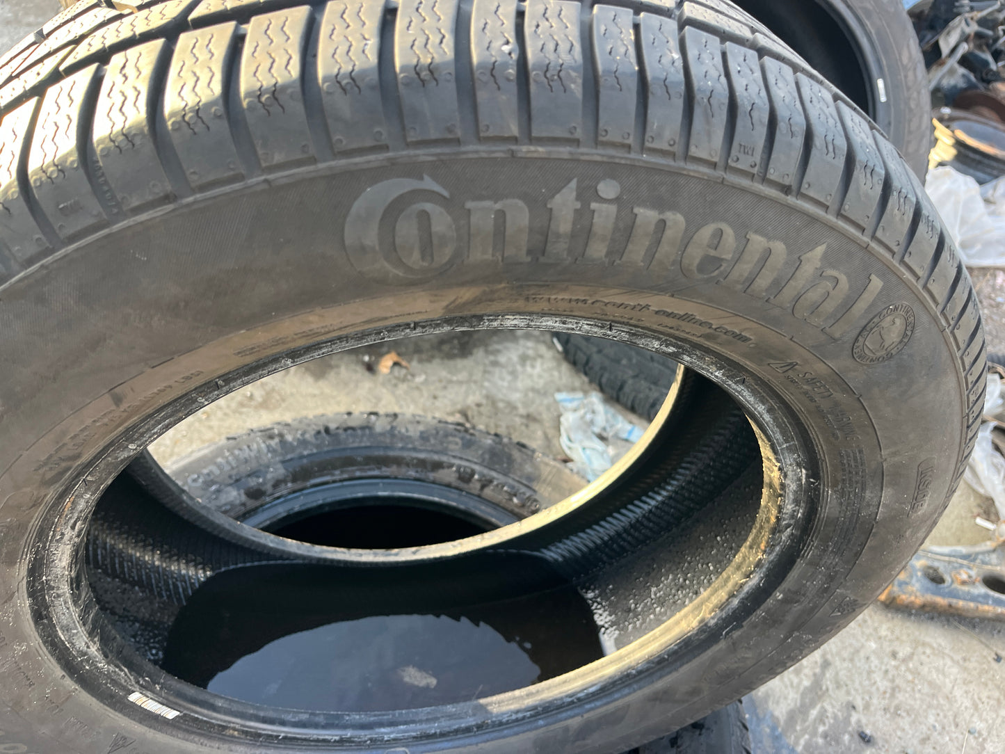 Гуми 215 60 16 Continental