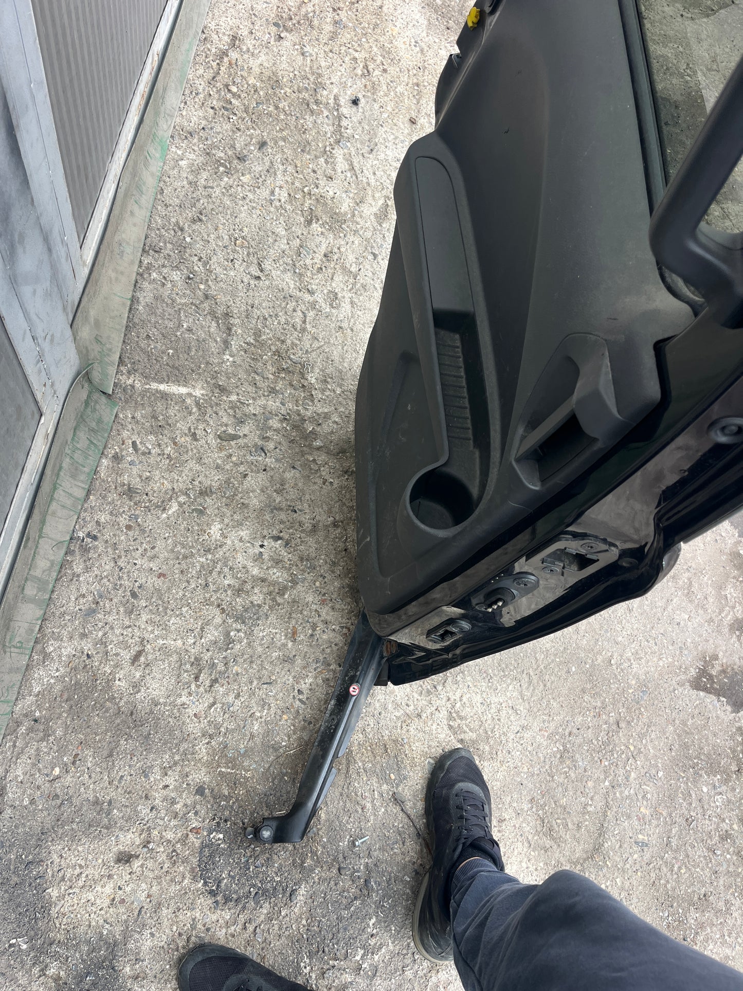 Врата Ford Courier 2018