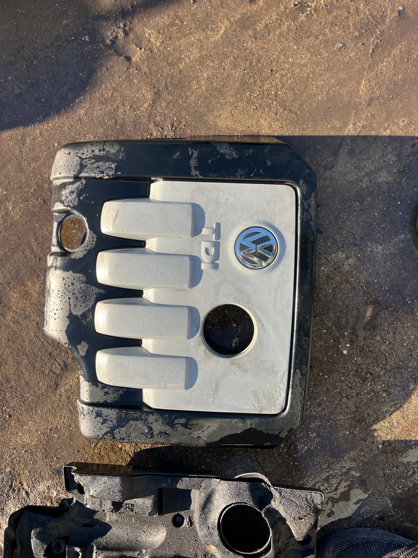 Кора за двигател VW 2.0TDI
