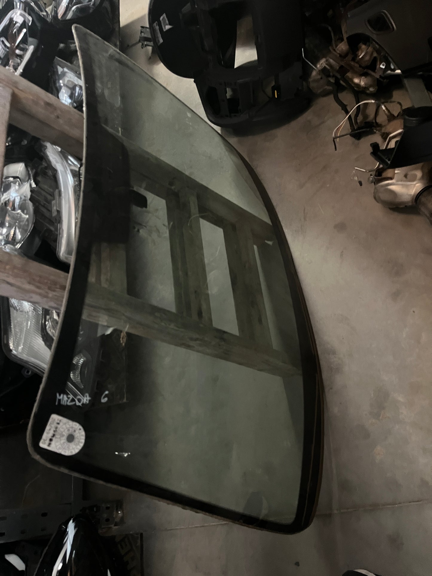 Стъкло Mazda 6 2007