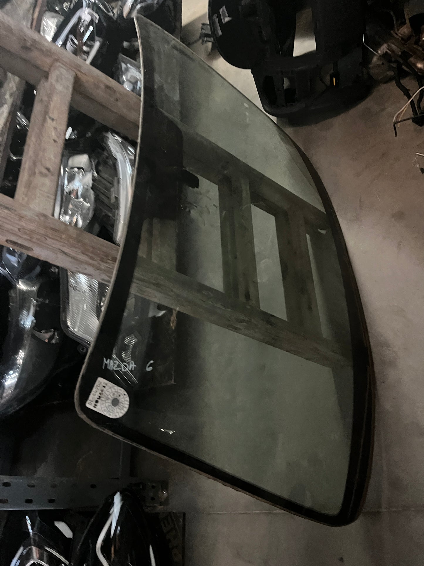 Стъкло Mazda 6 2007