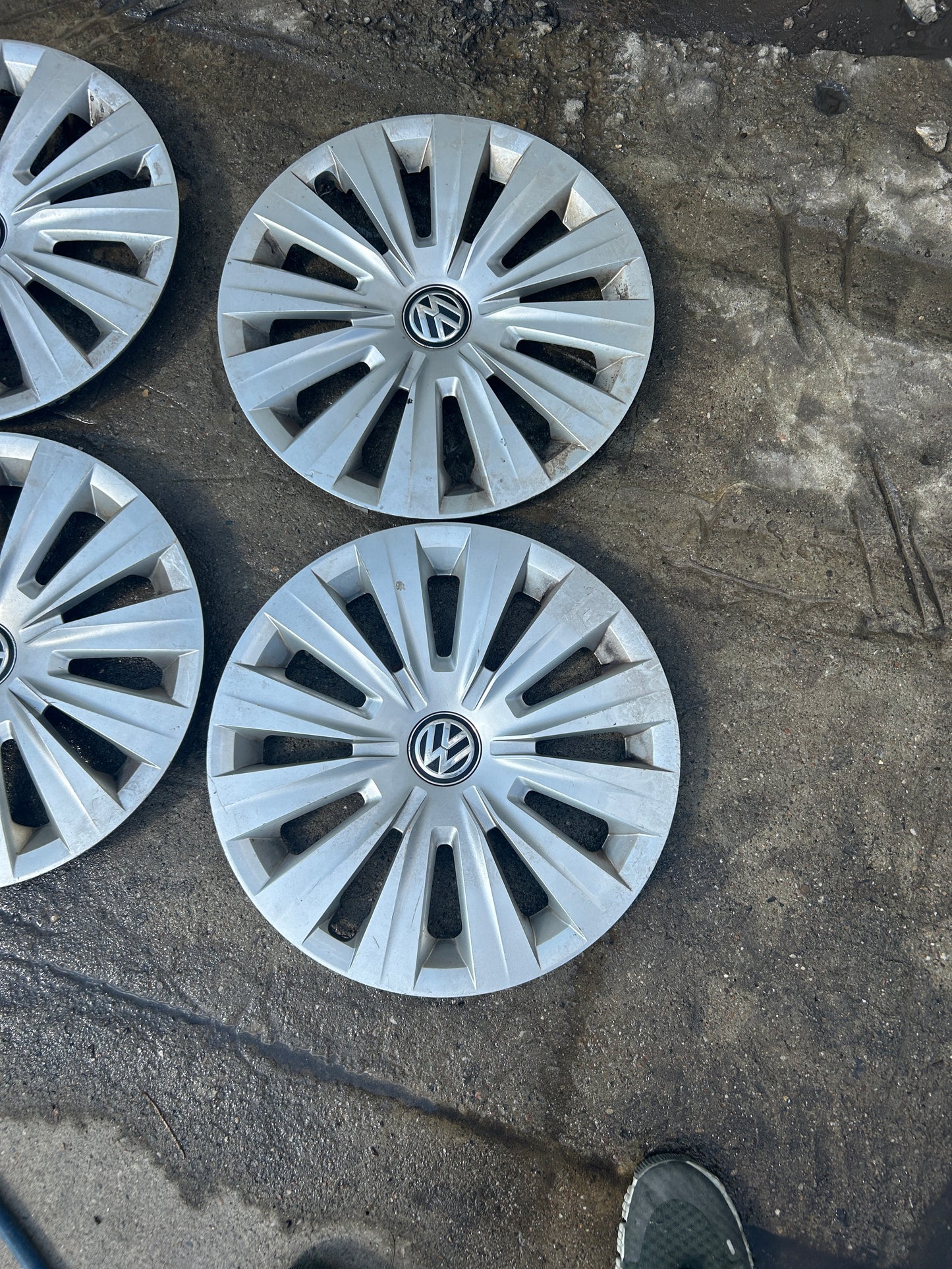 Тасове Volkswagen 15