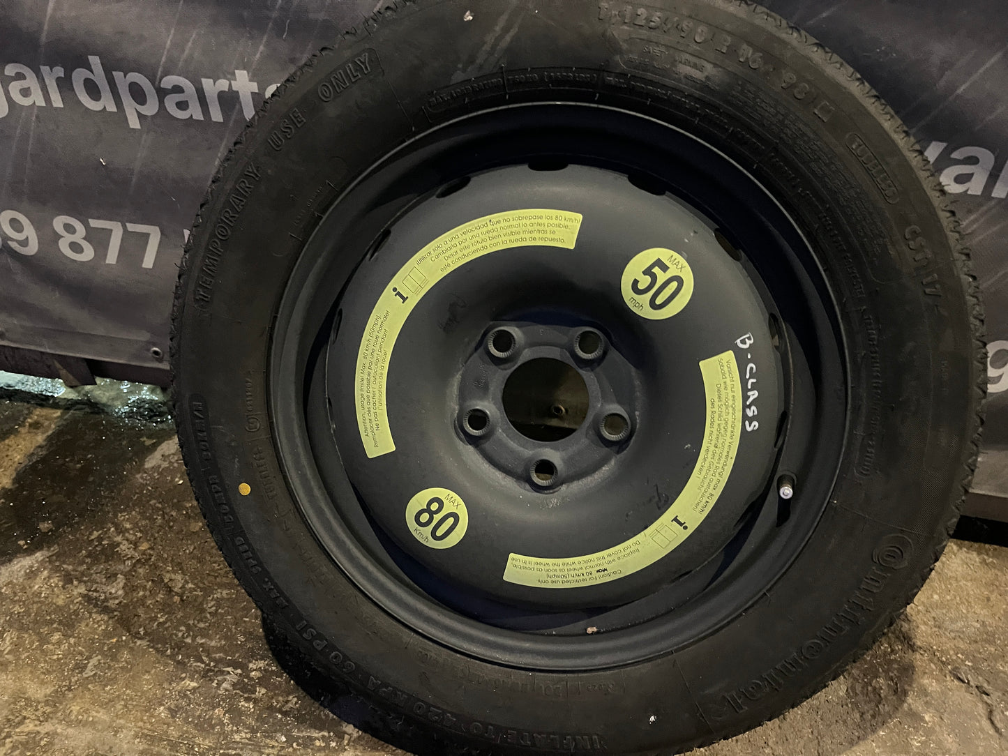 Патерица,бандажна гума Mercedes B Class 5x112 16