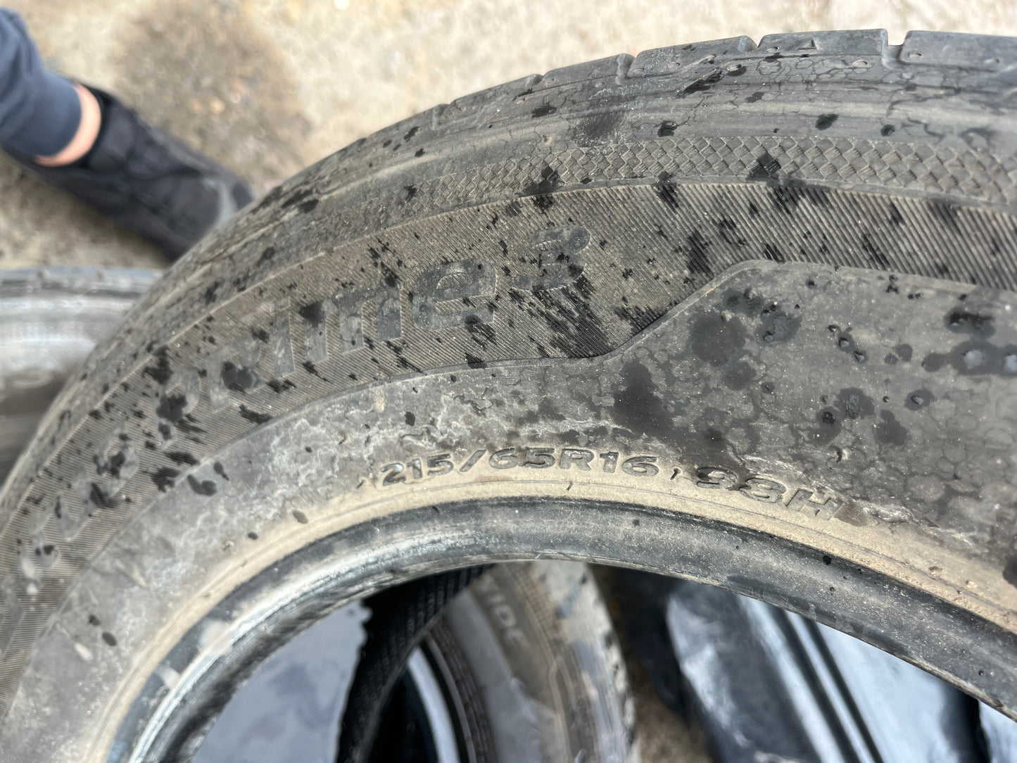 Гуми 215 65 16 Hankook