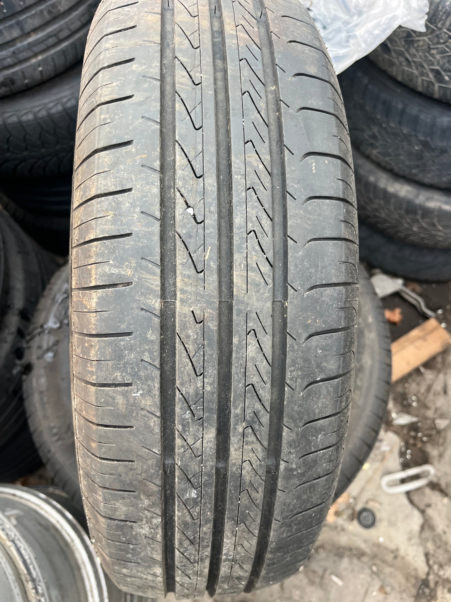 Гуми 185 70 14 GT Radial