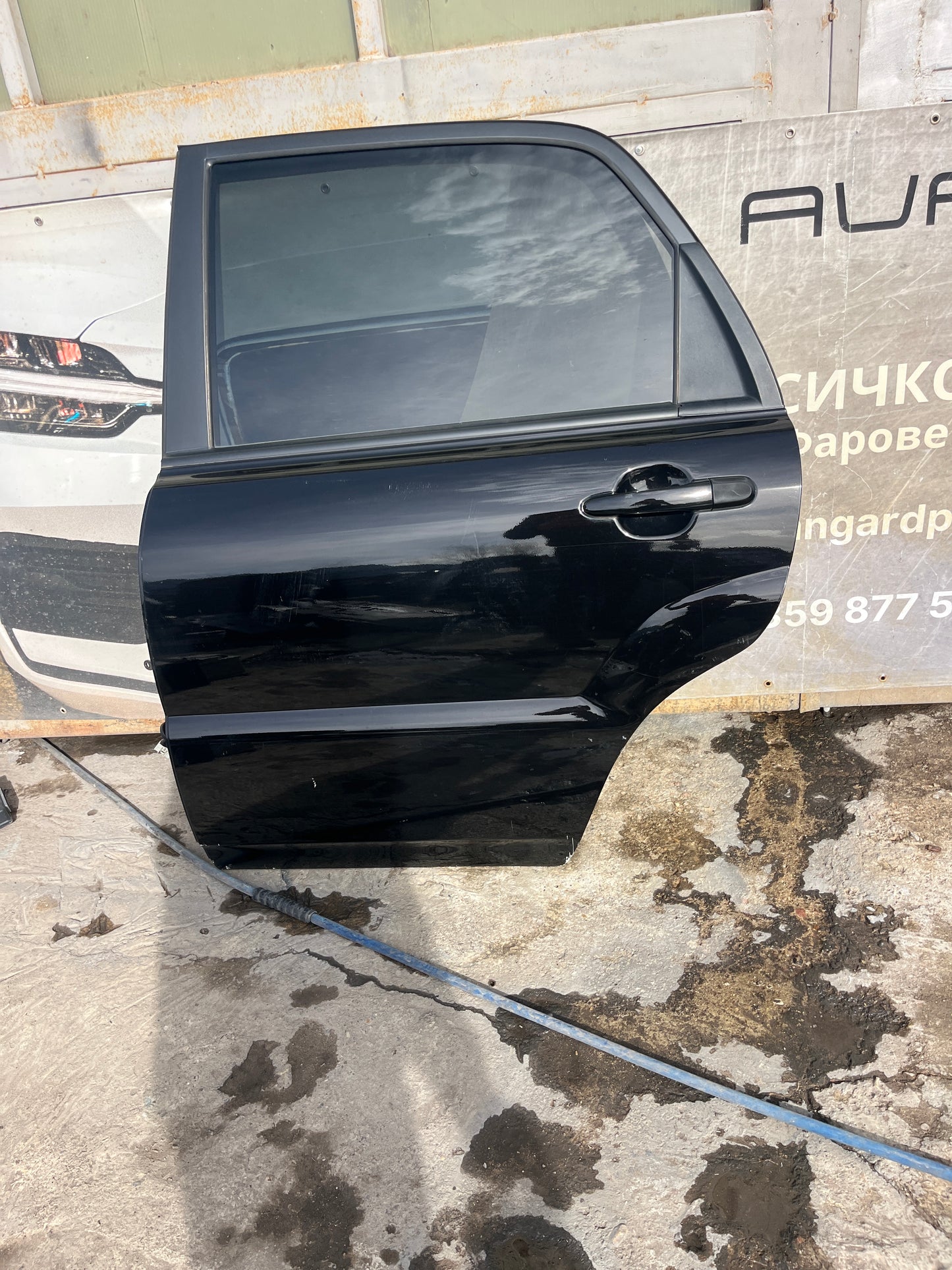 Врата предна лява,задна лява,огледало Kia Sportage 2010г.