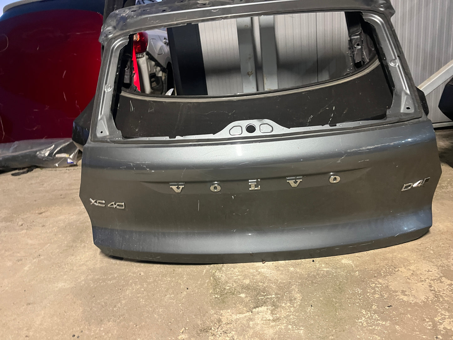 Капак,багажник,врата Volvo XC40 2бр
