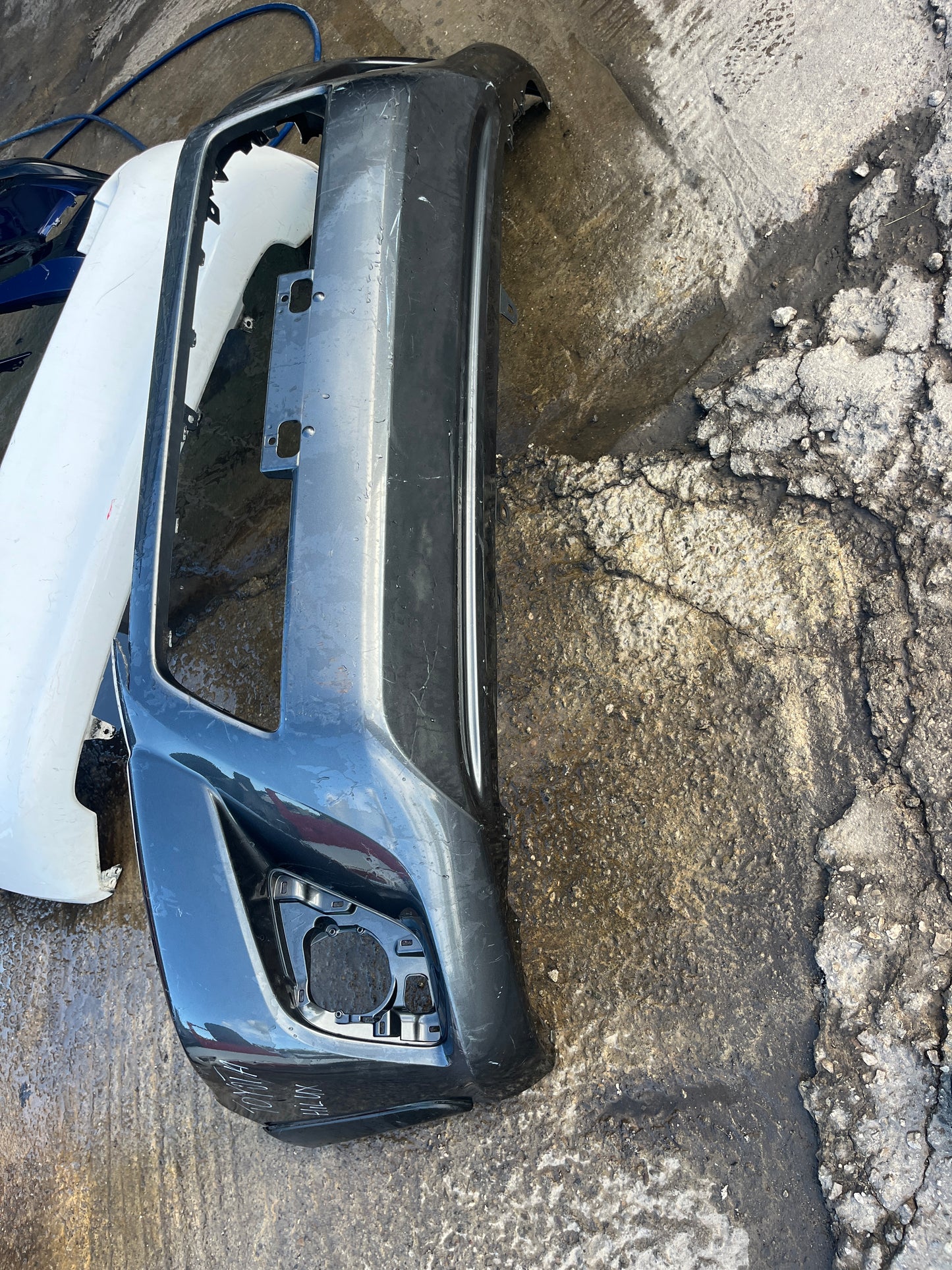 Броня Toyota Hilux 2015-