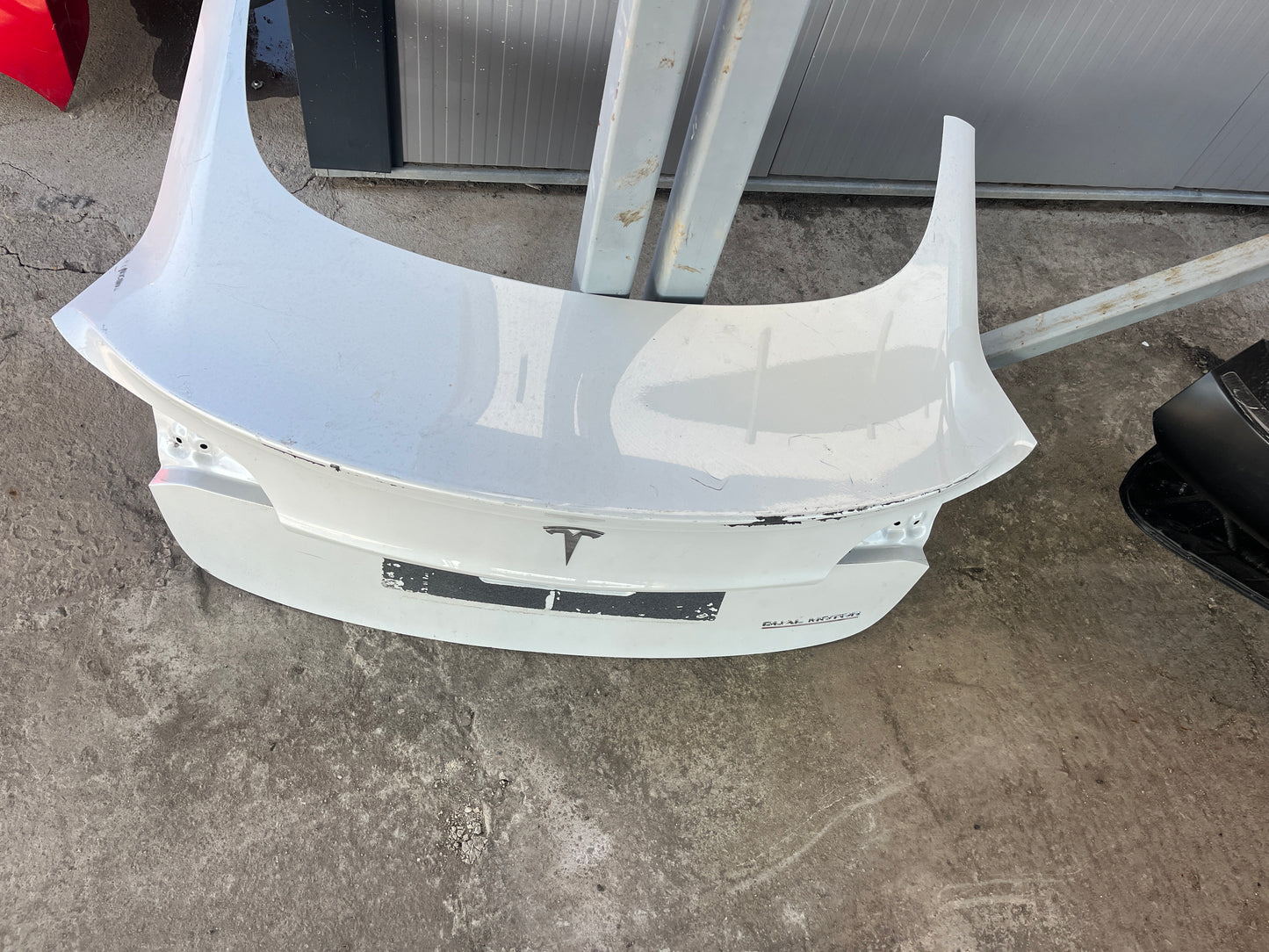 Капак Tesla Model 3 2022г. 2броя