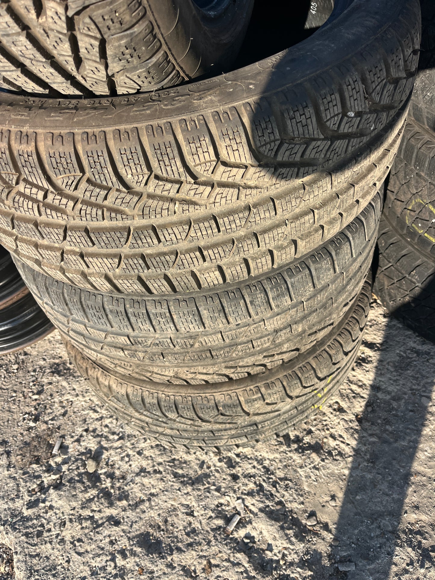 Гуми 235 45 18 Pirelli