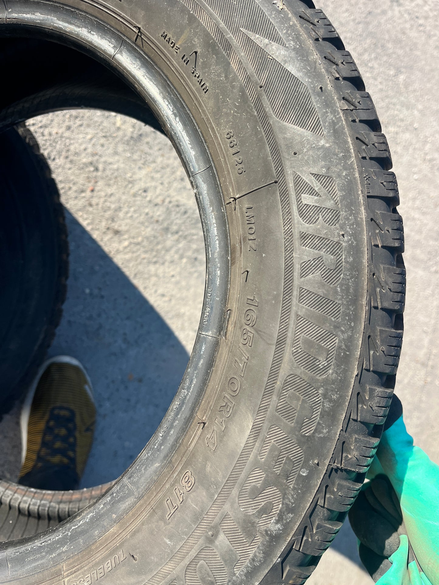 Гуми 165 70 14 Bridgestone