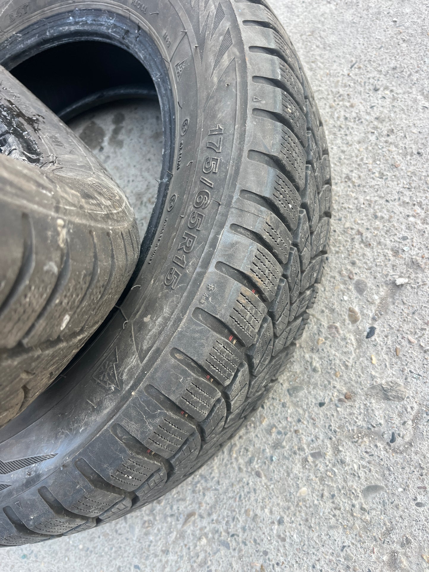Гуми 175 65 15 Firestone