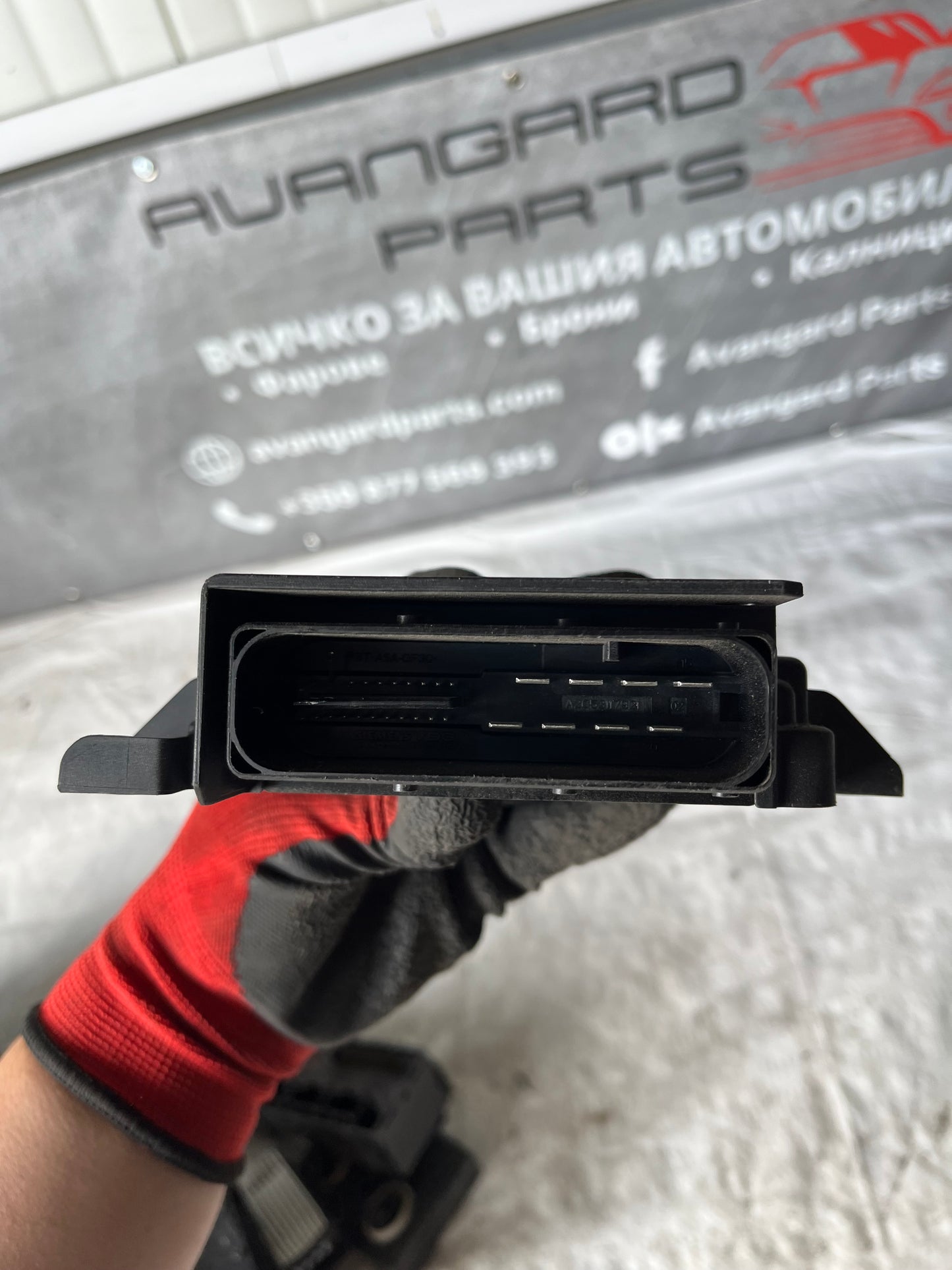 Модул ръчна спирачка Volkswagen passat B6