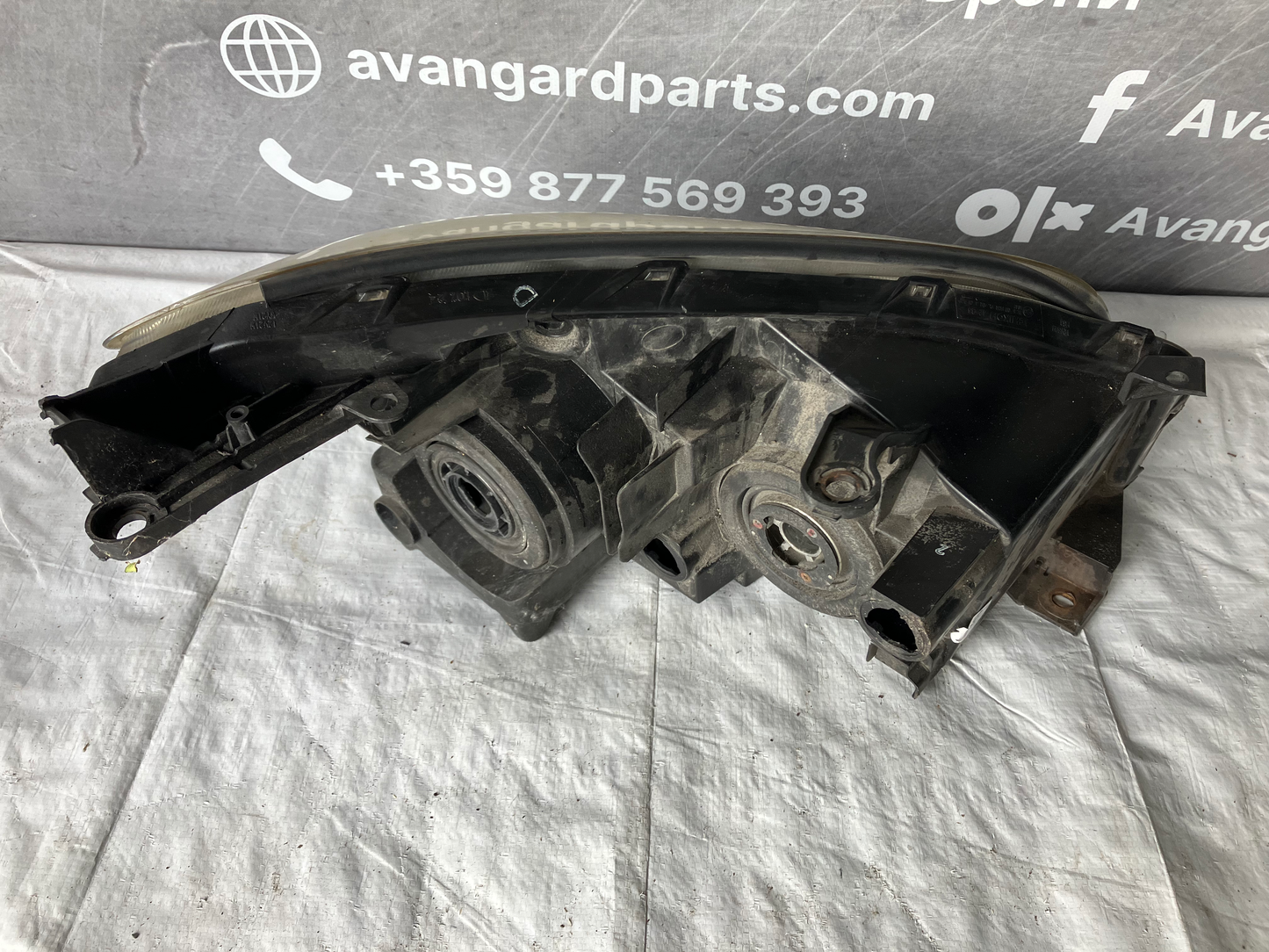 Ляв фар Toyota rav 4 06-
