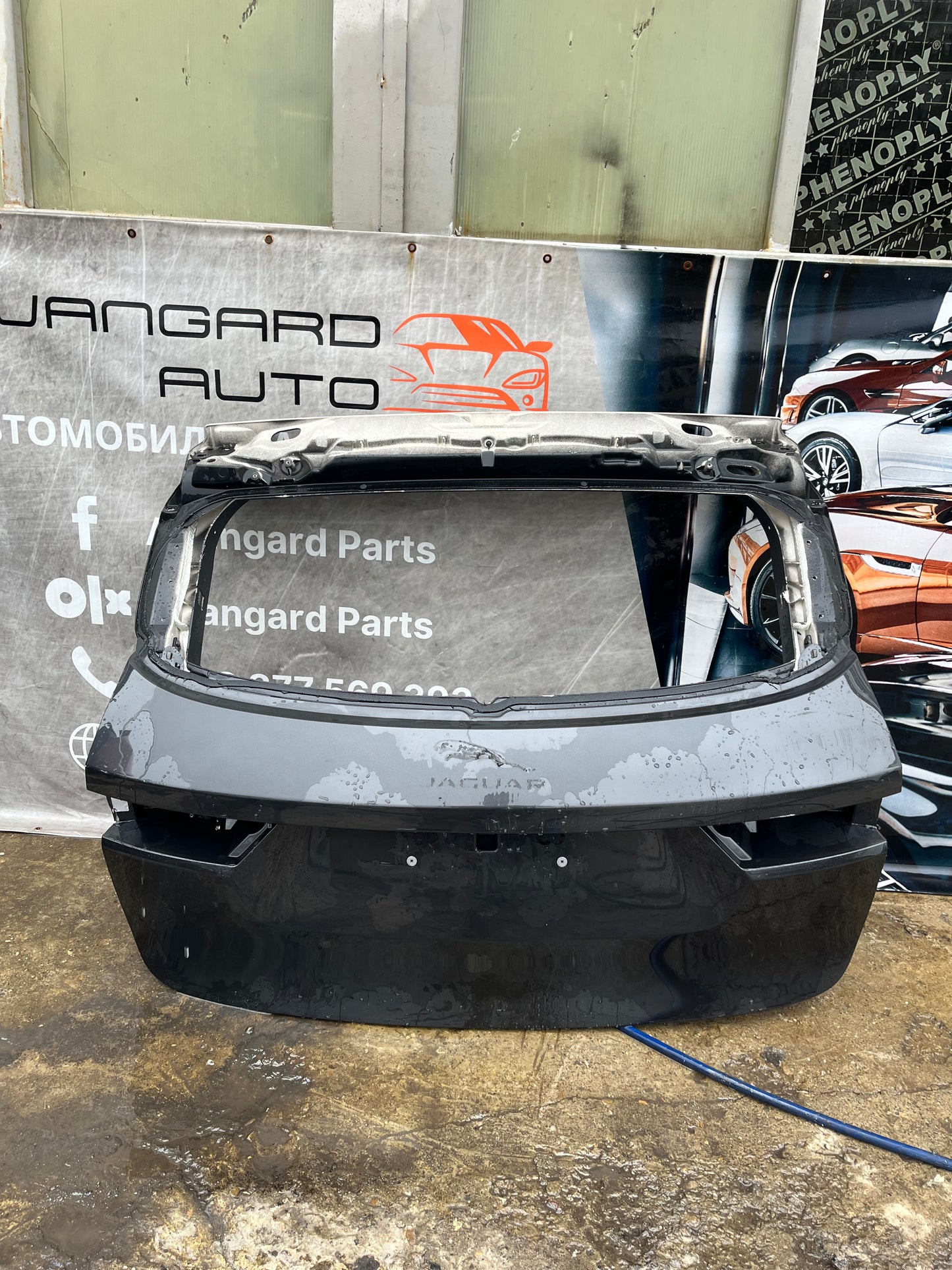 Капак/Багажник Jaguar F-pace 22-