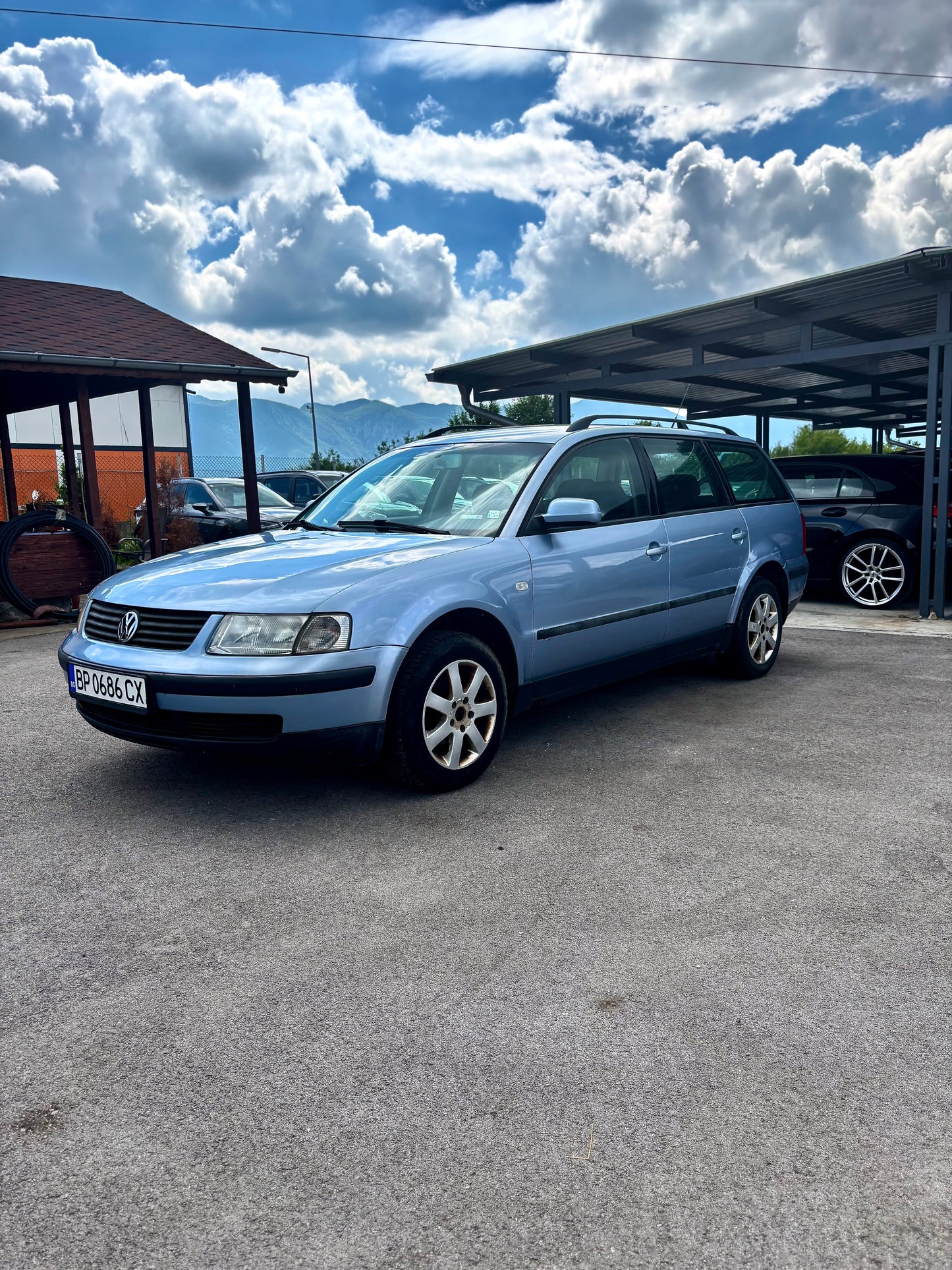 VOLKSWAGEN PASSAT