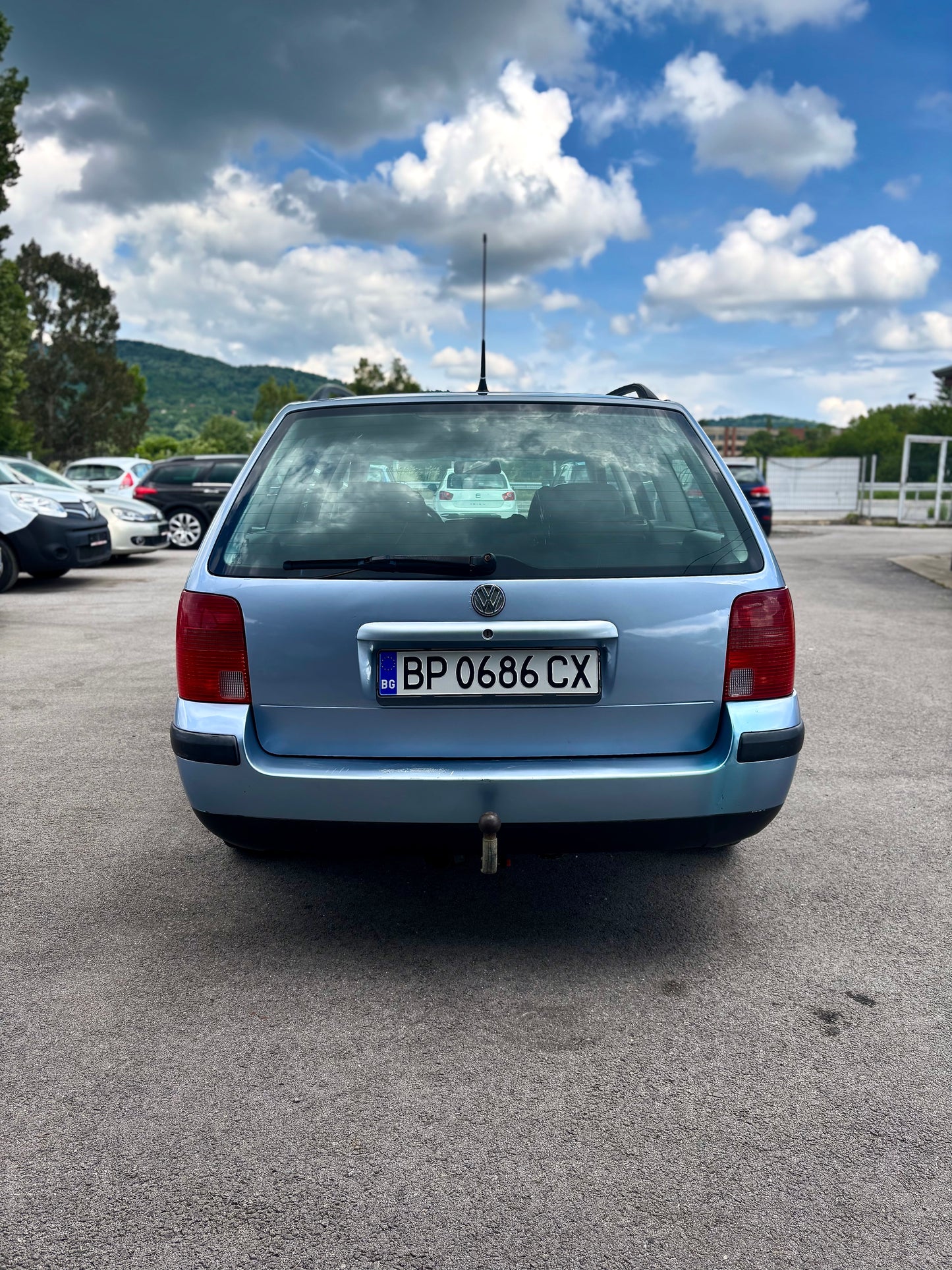 VOLKSWAGEN PASSAT