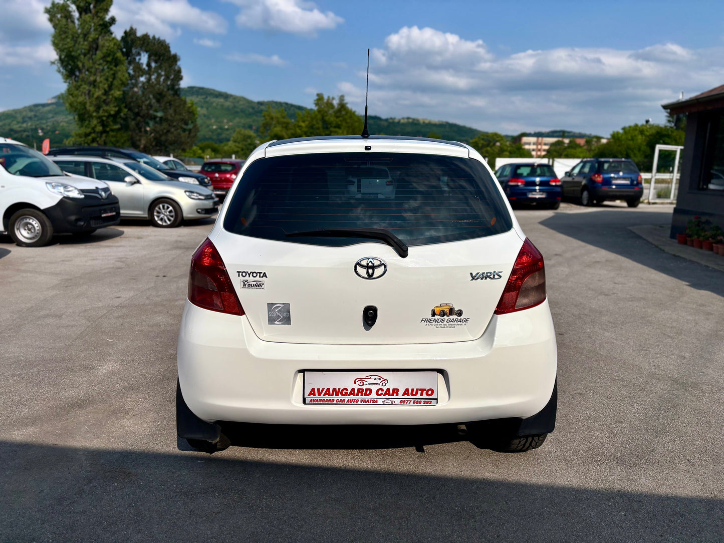 TOYOTA YARIS