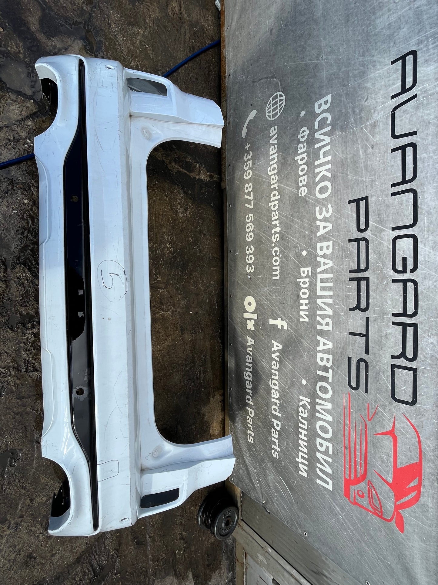 Задна Броня Ford Edge 2 15+