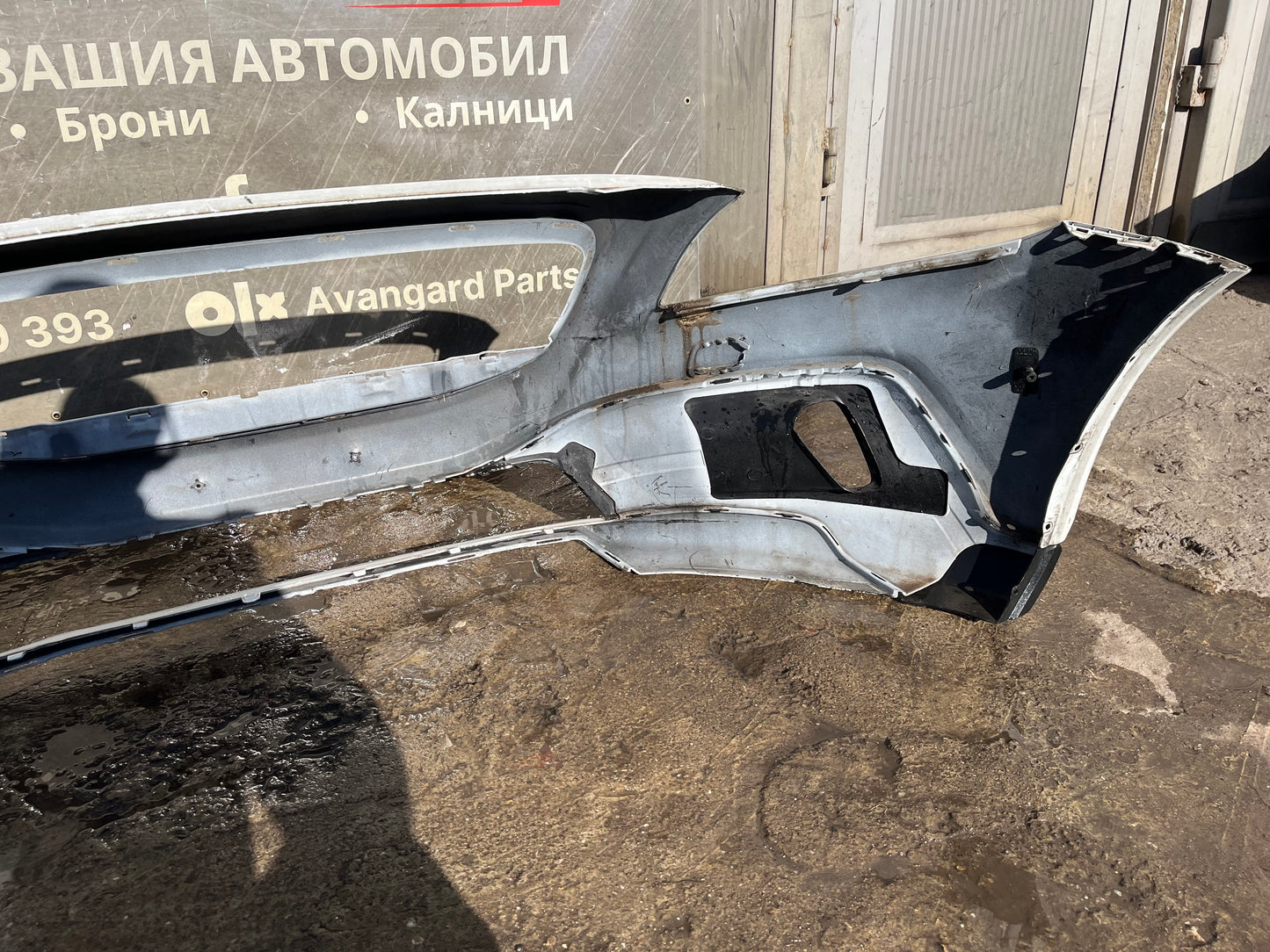 Предна броня Volvo V40 Cross (2013-2016)