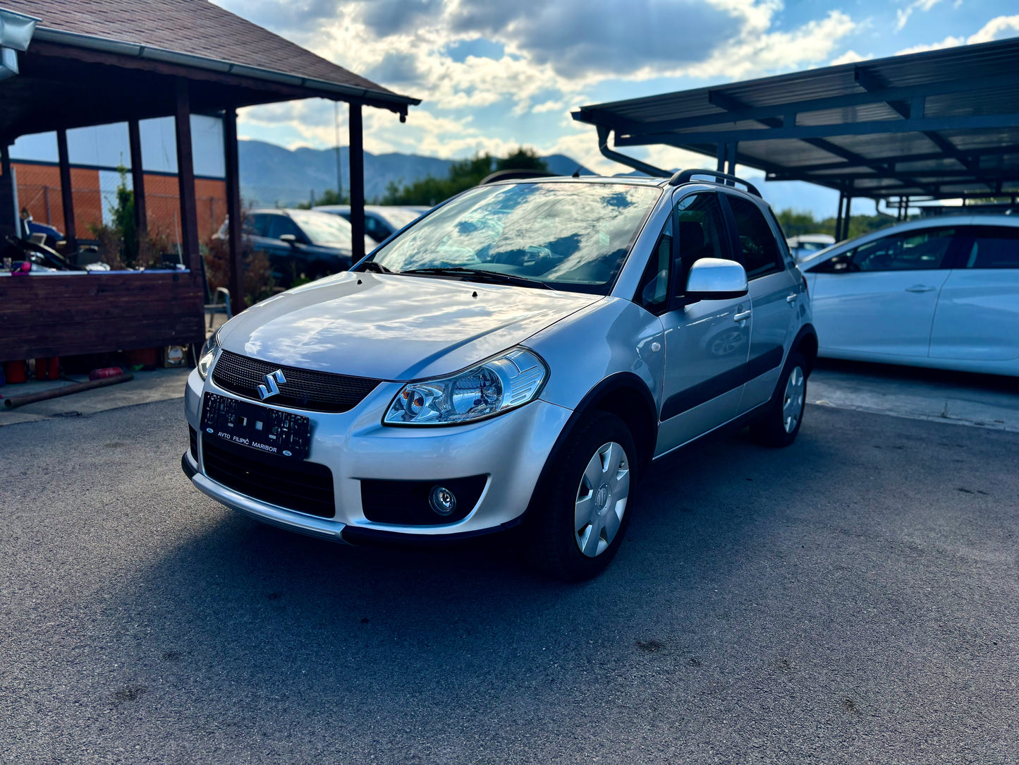 SUZUKI SX4