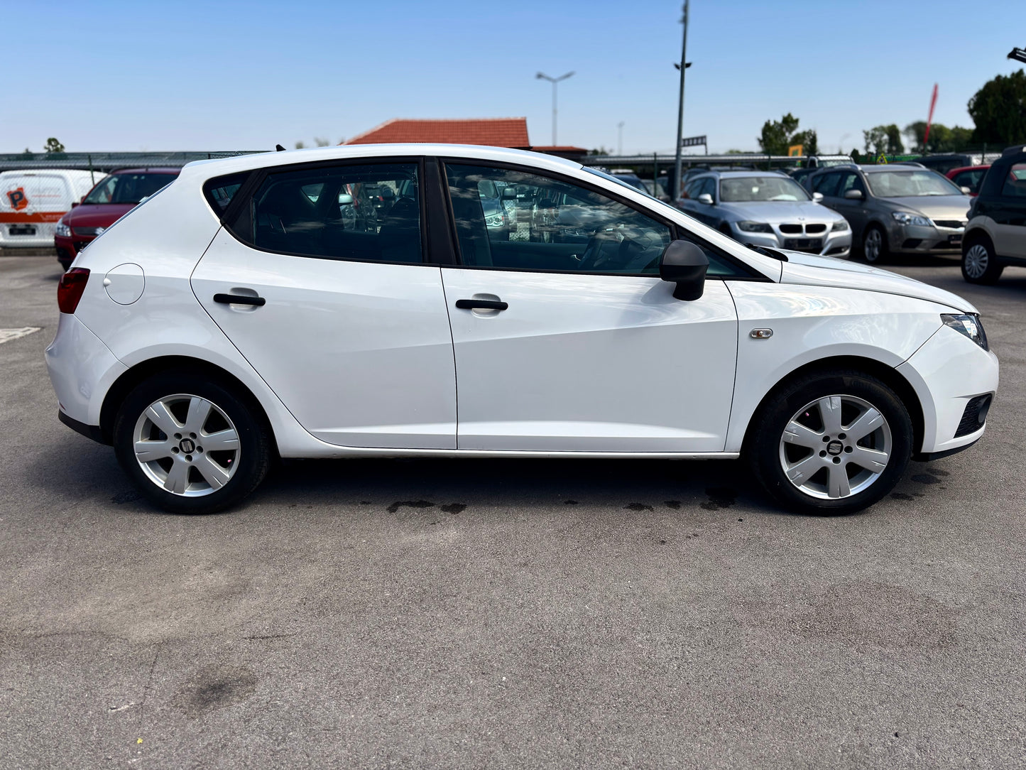 SEAT IBIZA