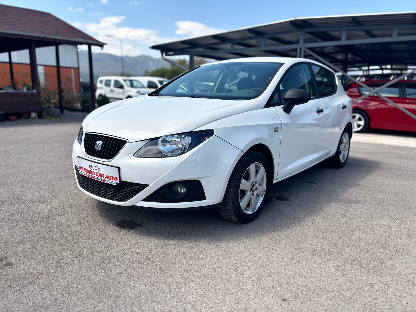 SEAT IBIZA