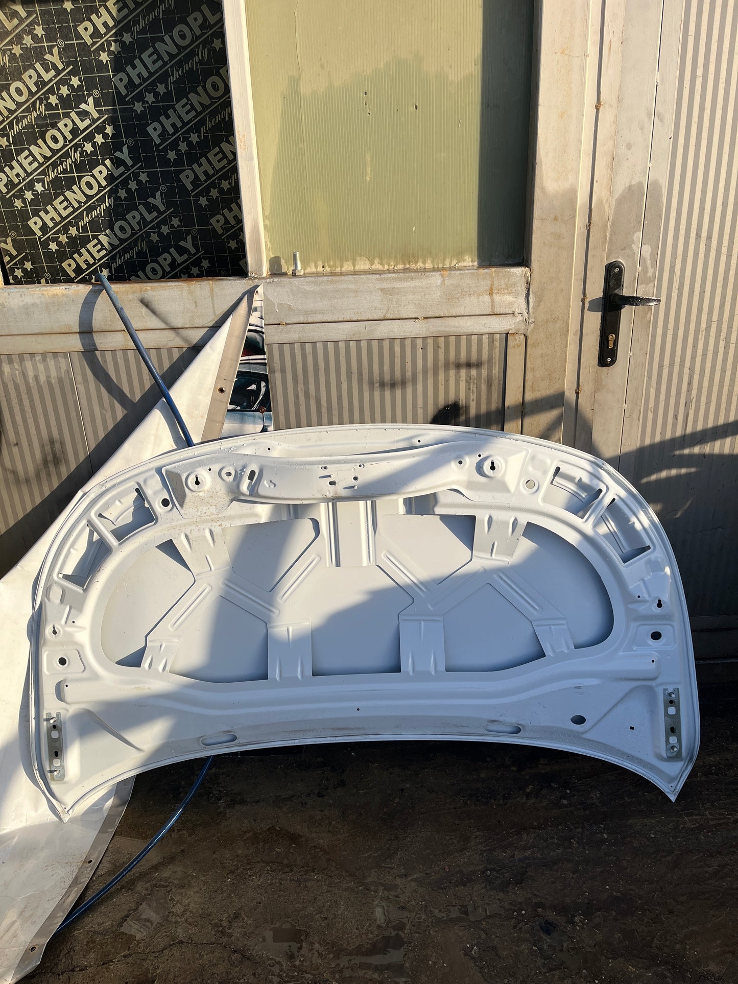 Преден капак Volkswagen ID4 20-