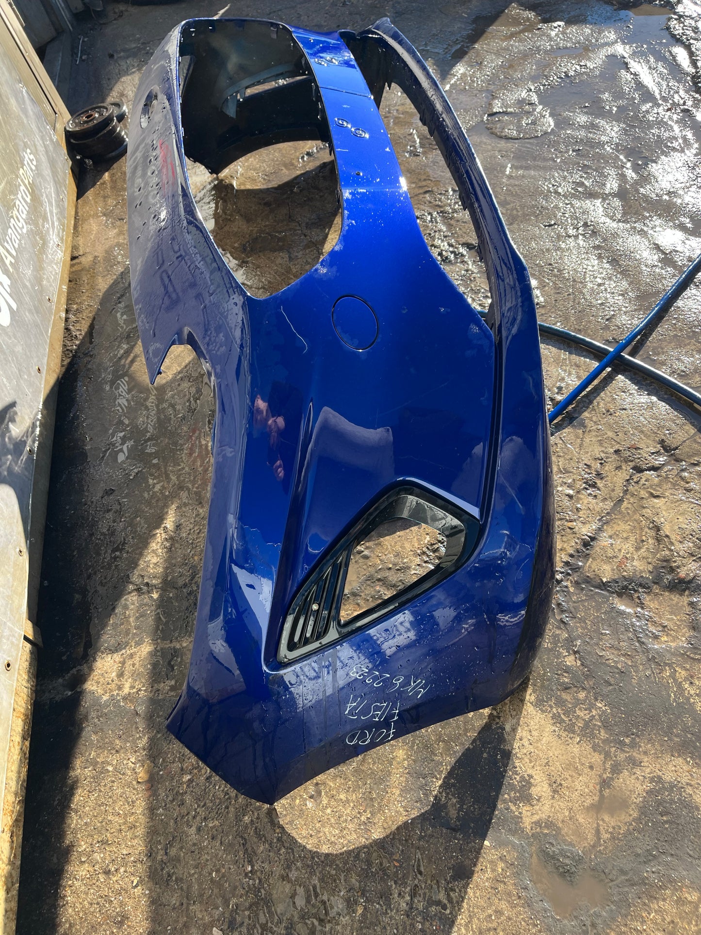 Броня Ford Fiesta Mk8 22-