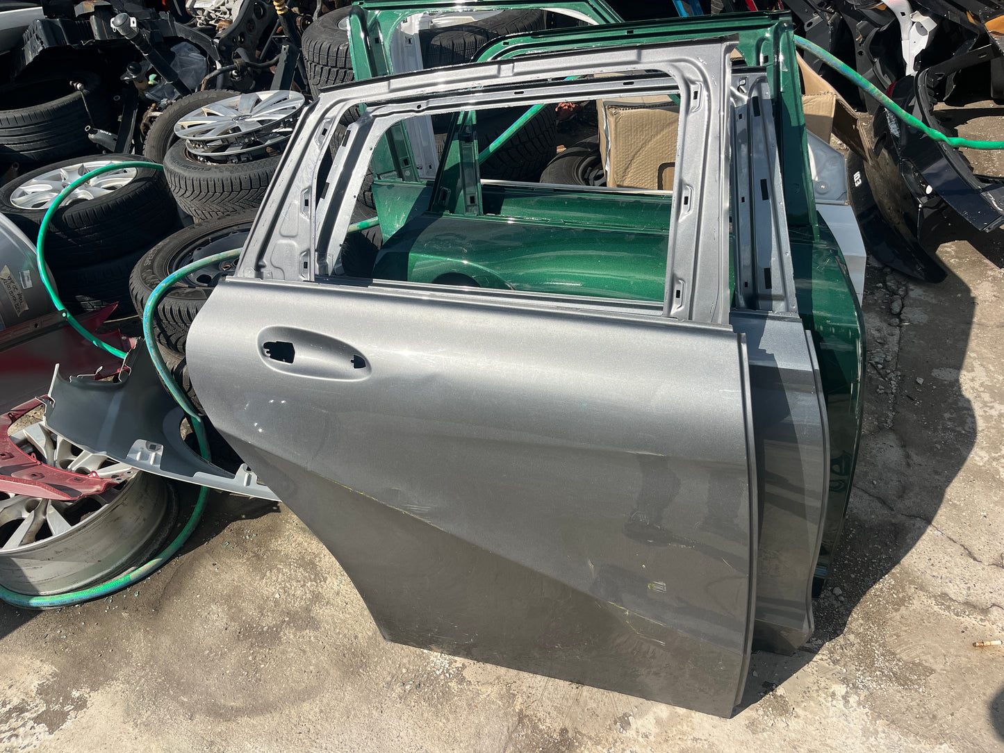 Задна дясна врата за Mercedes-Benz B-class w246