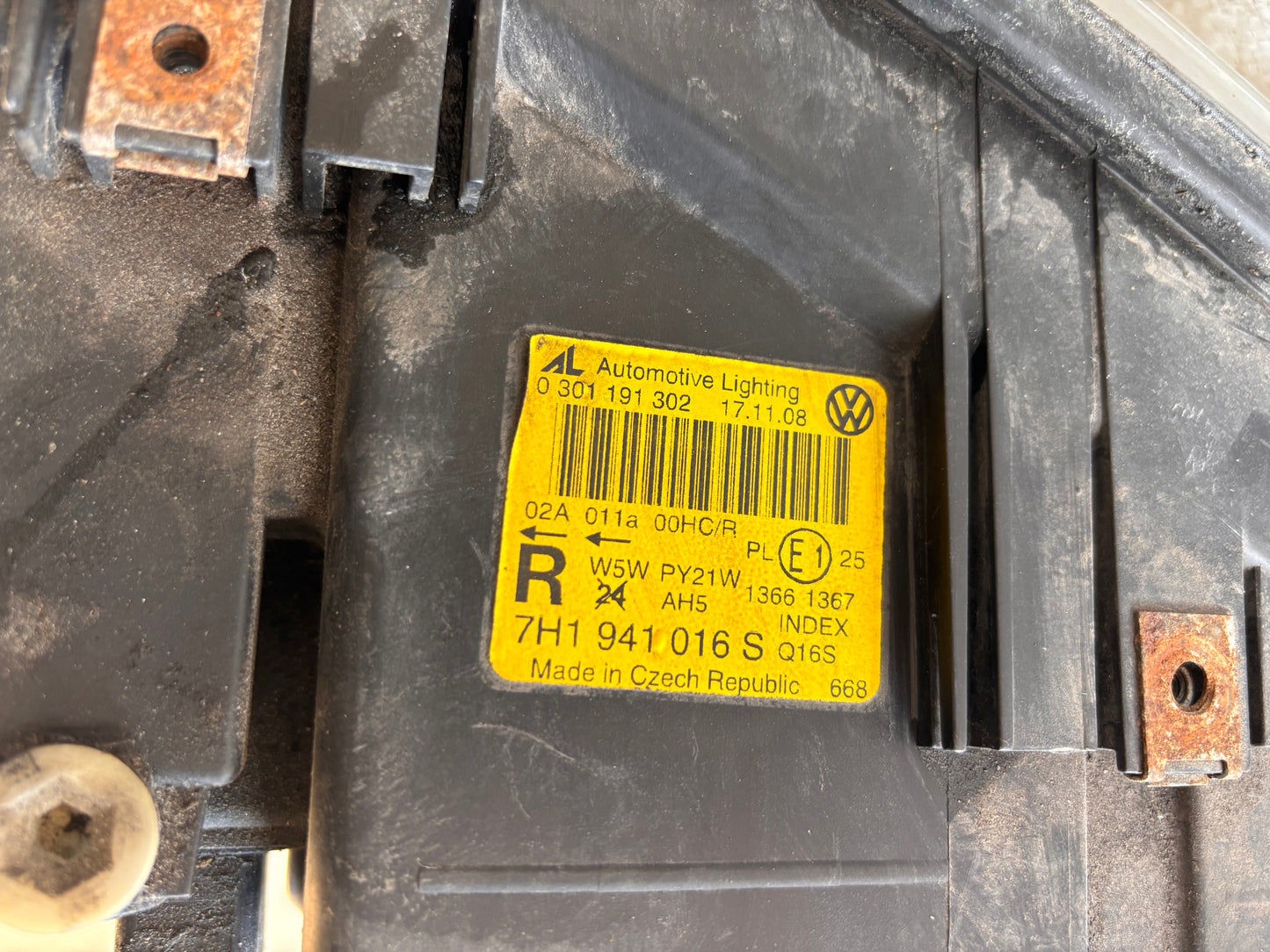 Десен фар Volkswagen T5