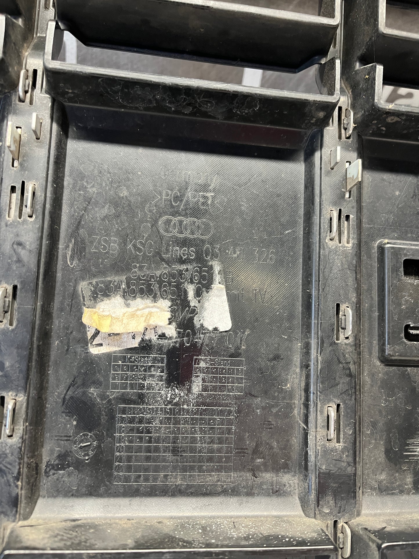 Решетка Audi Q3 S-line 18-