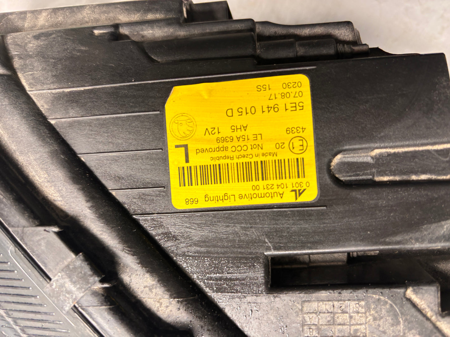 Ляв фар Skoda Octavia 3 FL 17-