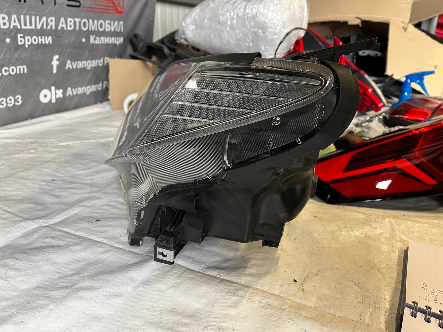 Ляв фар Toyota Rav4 13-