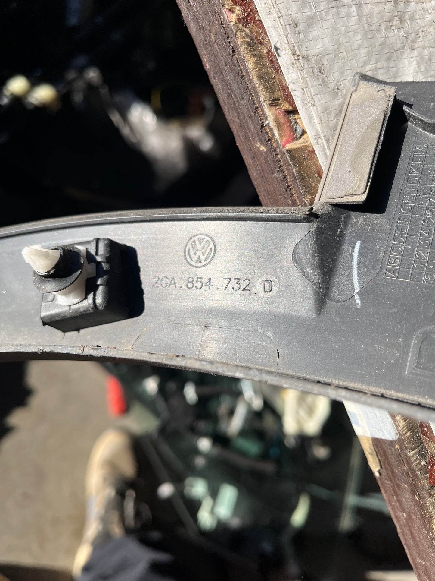 Вежда Volkswagen T-roc 17-