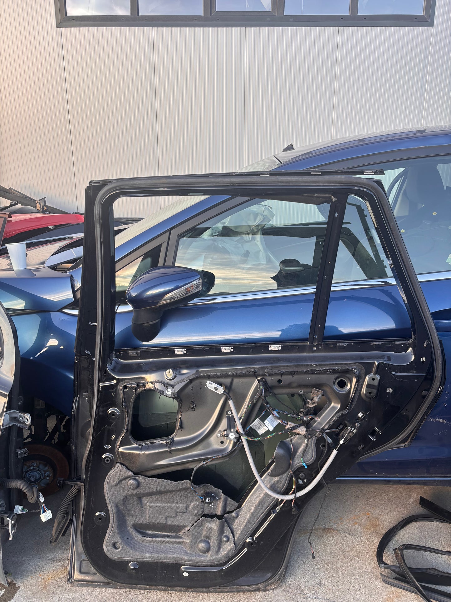 Задна дясна врата • BMW X5 E70 (2007–2013)