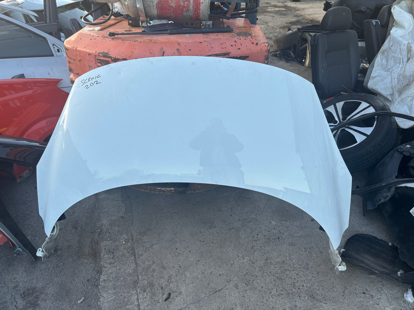 Преден капак • Renault Scenic III (2009–2016)